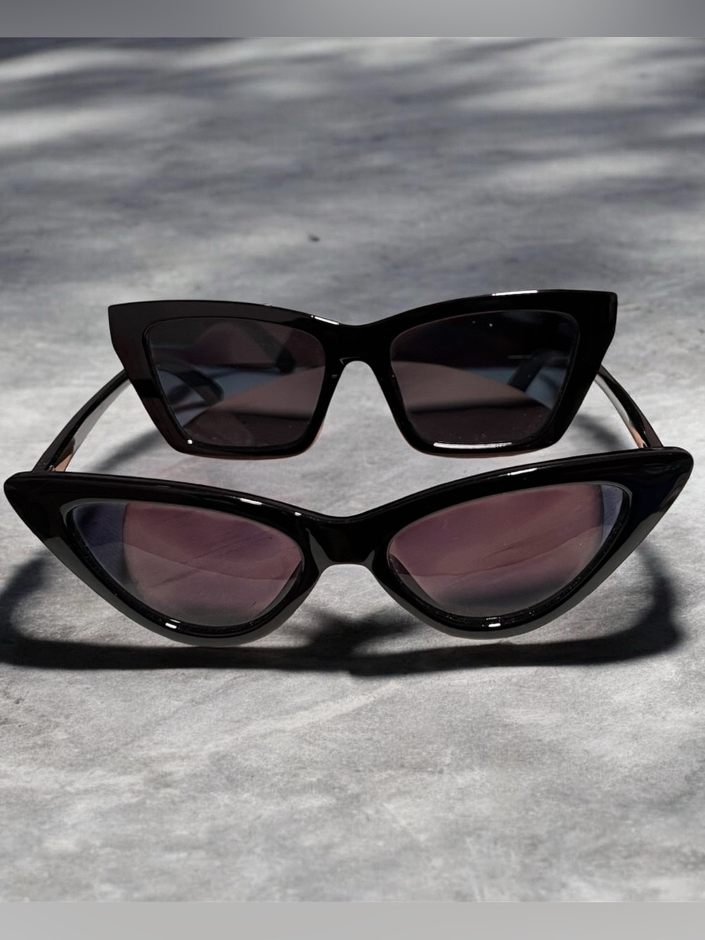LOT OF 2 CAT EYE SUNGLASSES | LOFT & IZZY & LIV | BLACK FRAMES